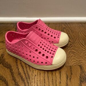 Native Size C8 Shoes